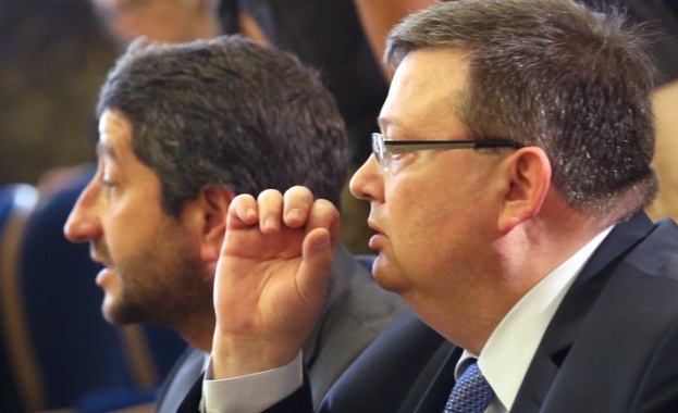 Това от което всички изпитвахме боязън разделянето на Висшия съдебен