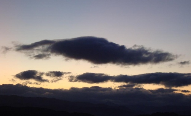 Перник От 10 00 часа в кв Църква гр Перник вицепрезидентът Илияна