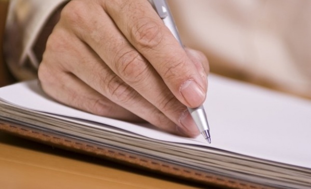 Над 50 хил работещи българи са поискали да се включат