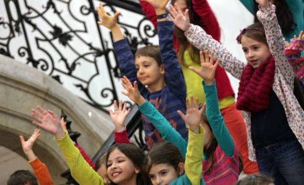 Шокиращи снимки обиколиха социалните мрежи Потресен баща алармира за насилие