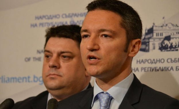 Депутатът от БСП и председател на Комисия по европейските въпроси