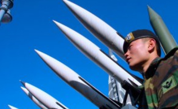 Северна Корея изстреля днес две ракети с малък обсег в