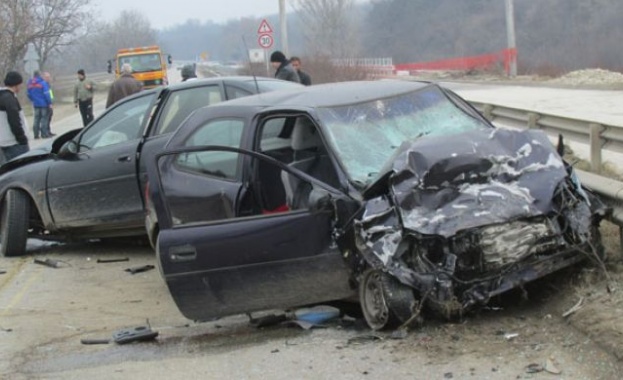 Граждански и професионални сдружения организират дискусия след която ще проведат