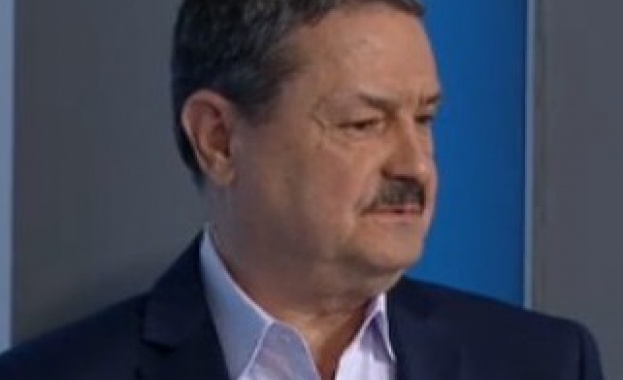 След снега който падна над повечето части от страната през