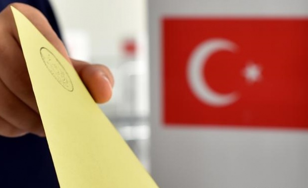 Днес започва гласуването на турските гласоподаватели зад граница за изборите