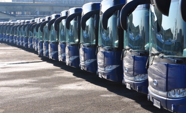 Столичният автотранспорт ще закупи 10 реновирани автобуси които ще