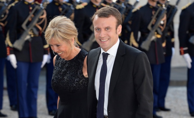 Петиция срещу статута първа дама за президентската съпруга във Франция