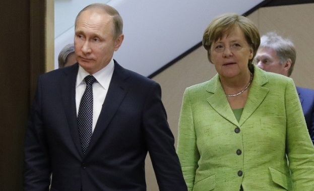 Президентът на Русия Владимир Путин и германският канцлер Ангела Меркел