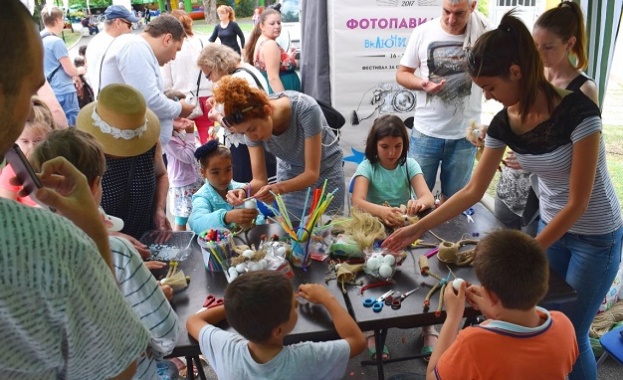 Остават броени часове до края на шестото издание на Фестивала