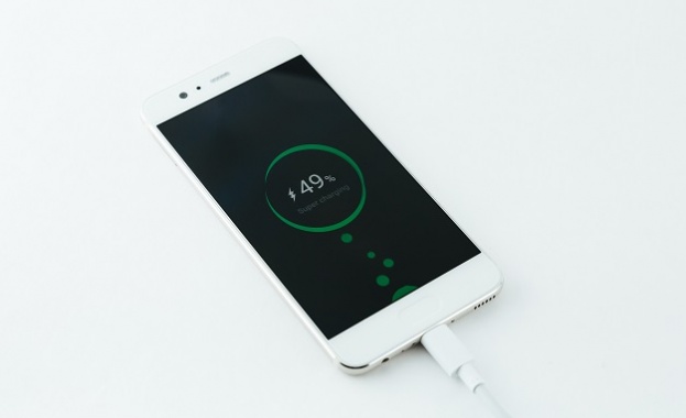 Технологиите които позволяват бързо зареждане на нашите смартфони стават все