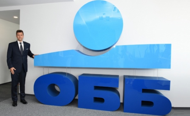 Две от трите най големи агенции за кредитен рейтинг Фич