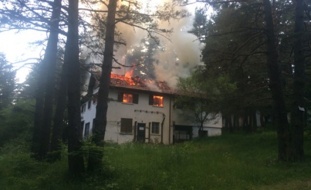 Пожар горя в почивният дом на софийската мелница Никола Вапцаров