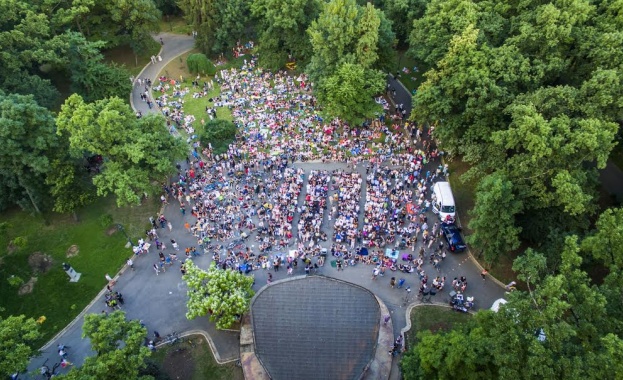 Снощи Лятната естрада в Борисовата градина за шеста поредна година