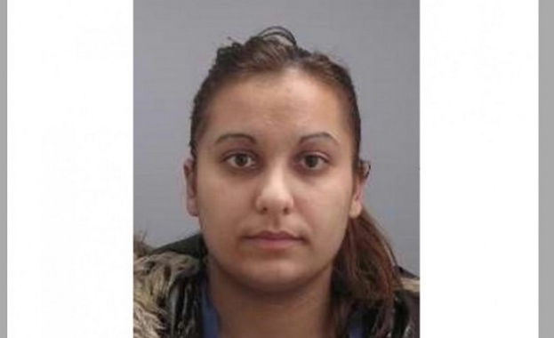 Полицията издирва 17 годишната Надежда Иванова Момичето е в неизвестност