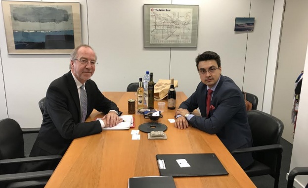 Евродепутатът Момчил Неков проведе днес официална среща с Джон Кларк