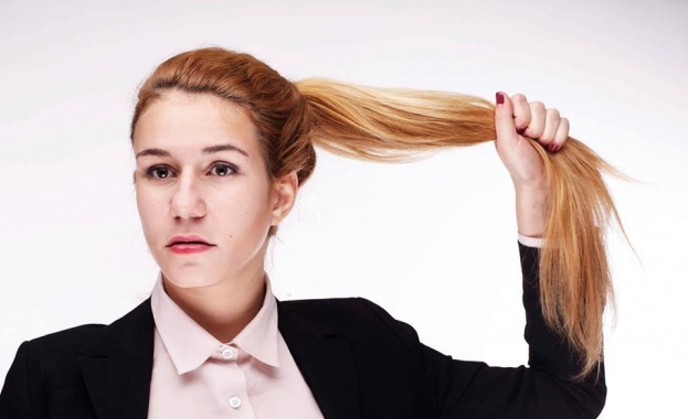 Мила Роберт е артист на лейбъла Homeovoxmusic а Сигнал е