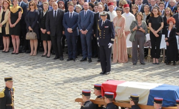 Министър председателят Бойко Борисов отдаде почит пред паметта на Симон