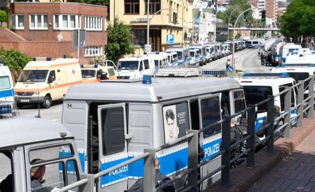 Около 10 000 души се очаква да се присъединят към