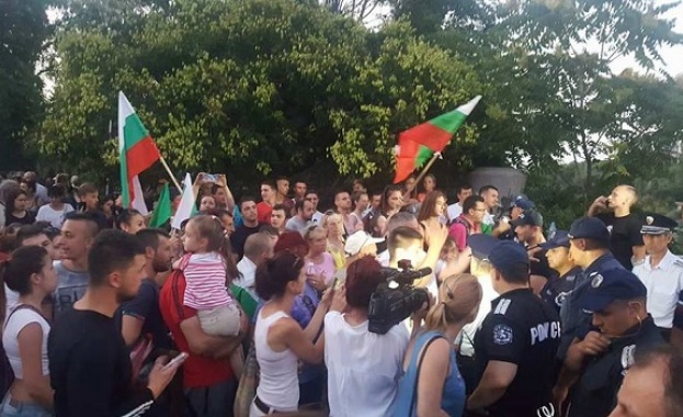 Деветимата роми които Асеновградският съд остави в ареста ще обжалват