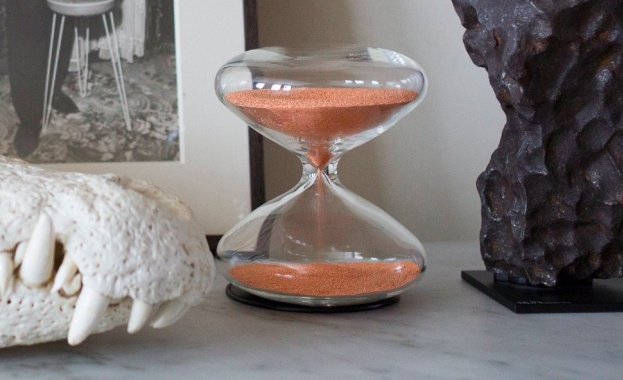 Известният дизайнер на Apple Марк Нюсън представи най новия си