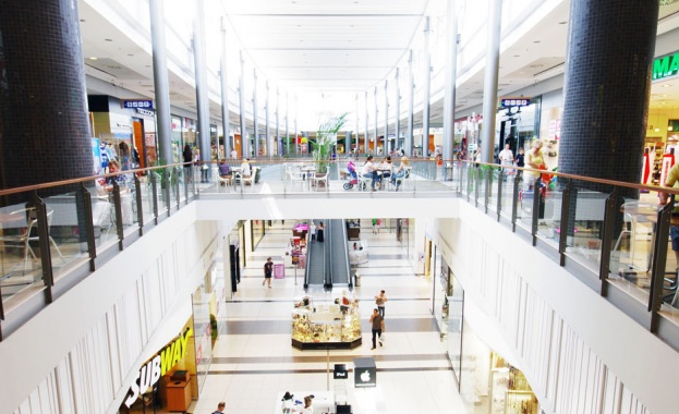 Сигнал за бомба е получмен в мол Бургас Плаза в