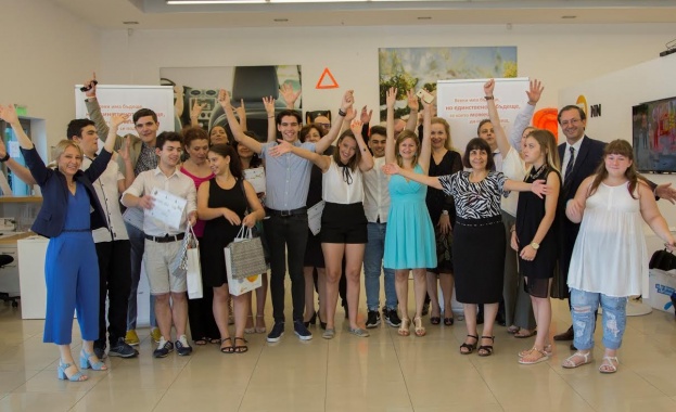 Джуниър Ачийвмънт България и NN България наградиха победителите в седмото