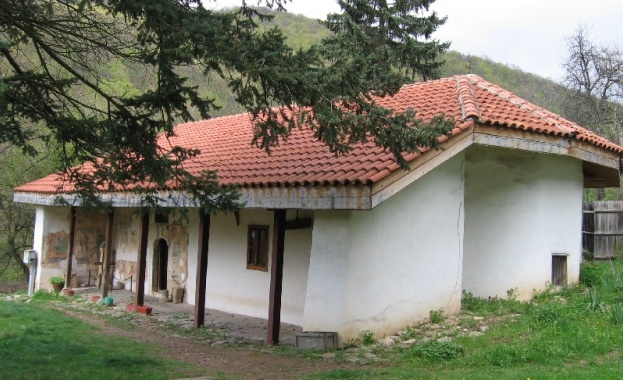 След 15 годишна сага Българската православна църква успя да си