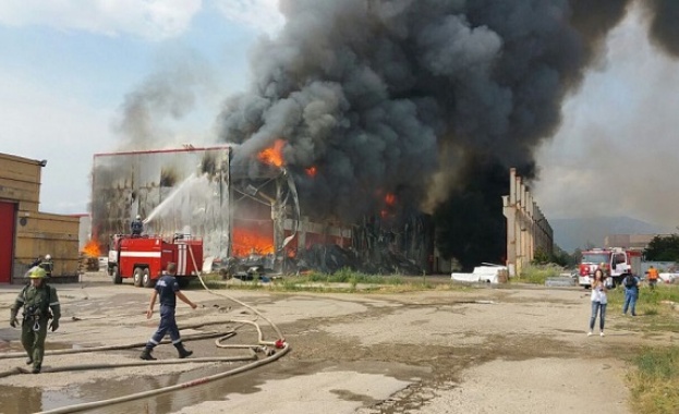 Овладян е пожарът в Казичене съобщи пресцентърът на МВР като