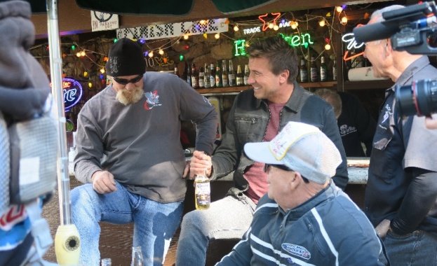 Първата Ви мисъл след като се запознаете с Джак Максуел