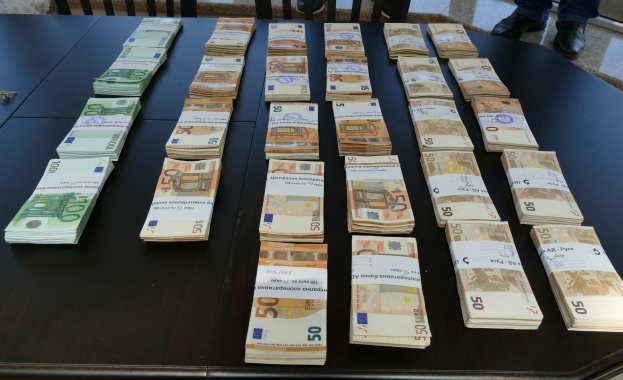 Служители на ГДБОП неутрализираха организирана престъпна група занимавала се с