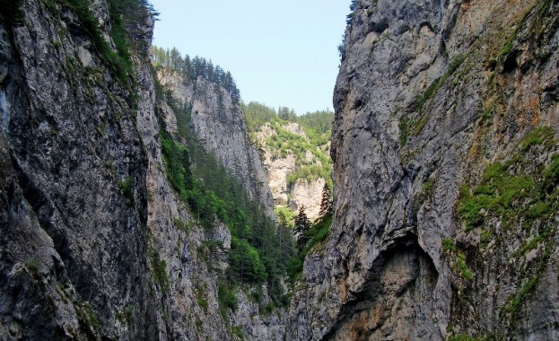 Аутопсията на 16 годишния Кристиян е потвърдила че смъртта е настъпила