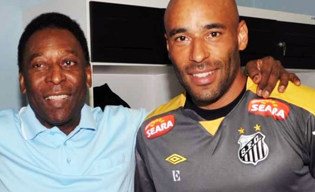 Синът на легендата на световния футбол Пеле Единьо бивш вратар