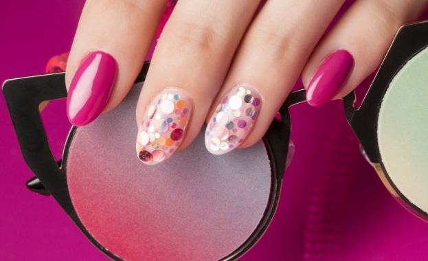 Добре дошли в летния сезон на цветната увереност Когато светът