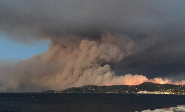 Около 12 хиляди души са евакуирани тази нощ в Южна