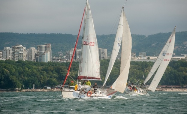 Тази година престижната регата Кор Кароли ще стартира за първи