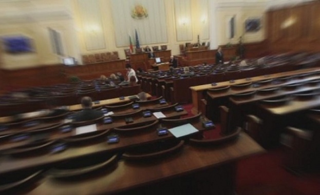 10 министри ще участват на редовния парламентарен контрол в петък