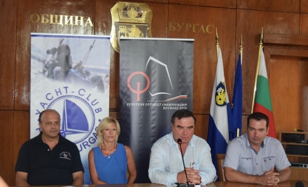 Над 280 състезатели от 45 държави ще вземат участие в