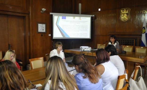 Стартира изпълнението на проект BG05M2OP001 3 001 0040 Пълноценна подкрепа