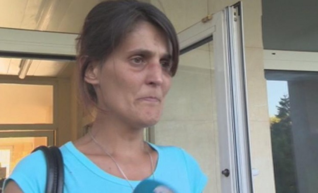 Мария Иванова която изостави 3 месечния си син Александър в градинка