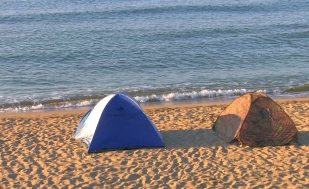 Полицията на Халкидики арестува и глоби 12 души които въпреки