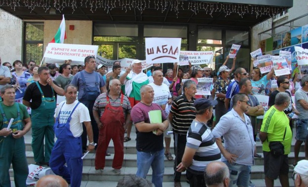 До напрежение се стигна по време на протеста в Балчик