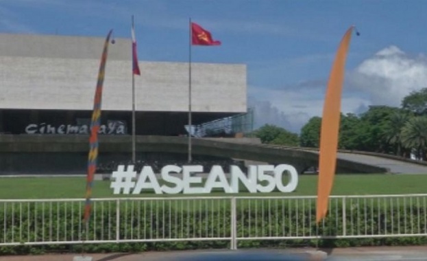 Външните министри от Асоциацията на страните от Югоизточна Азия (АСЕАН)