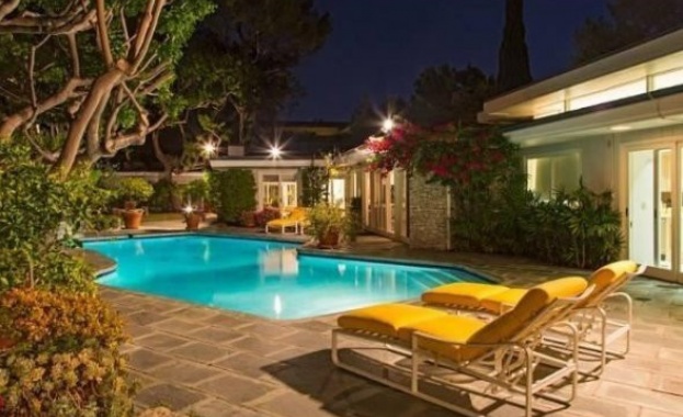 Дом в Бевърли Хилс в който навремето е живял музикантът