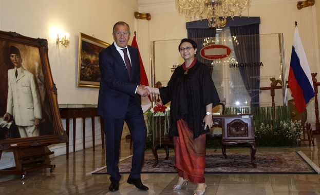 Министърът на външните работи на Русия Сергей Лавров пристигна на