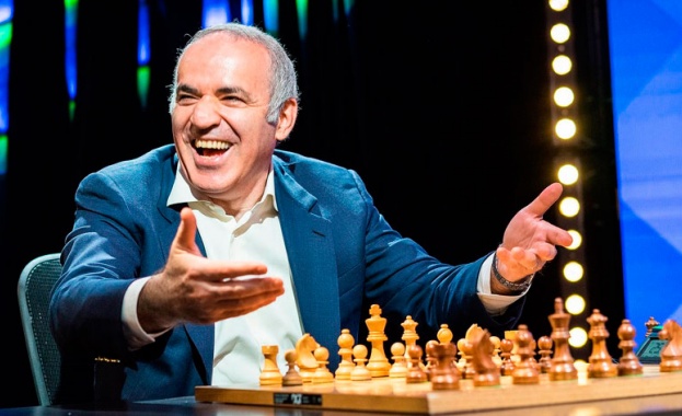 Легендата на шахмата Гари Каспаров се завърна при професионалистите с