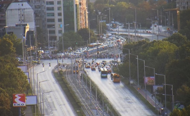 Нов протест в София срещу планиран строеж на небостъргач се