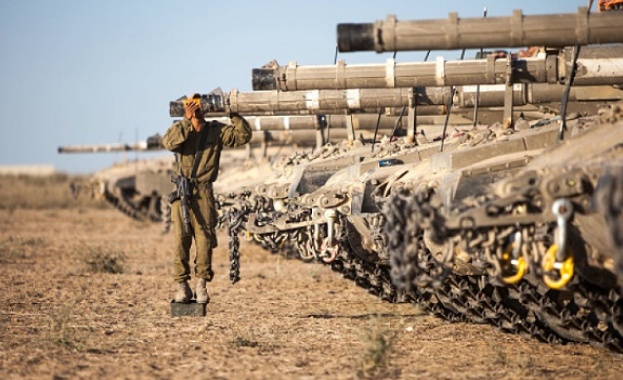 Най малко двама души са загинали а други петима са