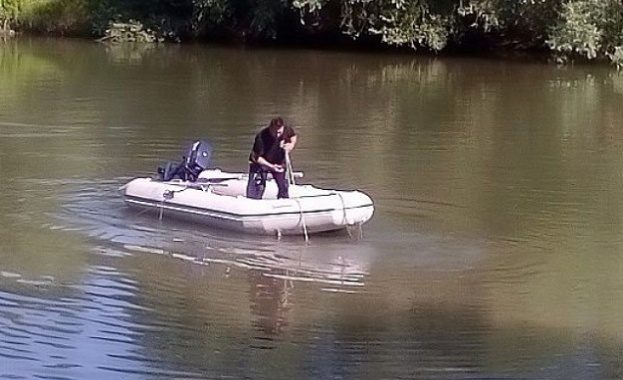 Водолази откриха тяло 83 годишна жена в река Огоста съобщиха