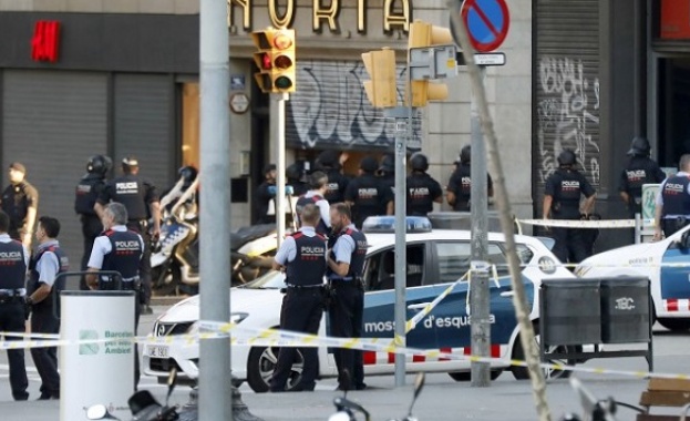 Шофьорът на микробуса с който беше извършен атентатът в Барселона