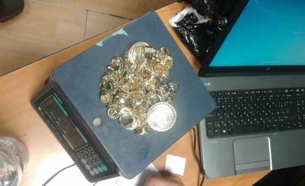 976 грама контрабандни златни накити на стойност около 66 000